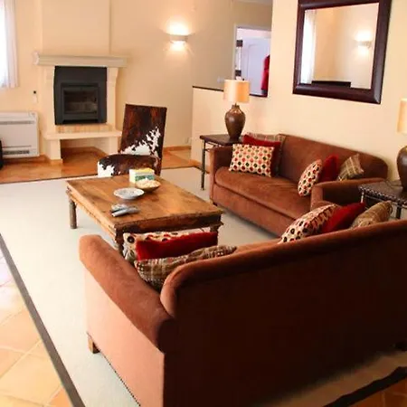 Sleeps 8 Pool Air Con T480372 빌라